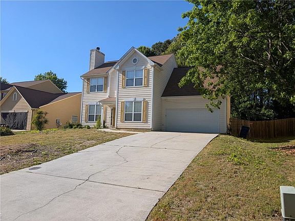 2nd image of 720 New Magnolia Ct