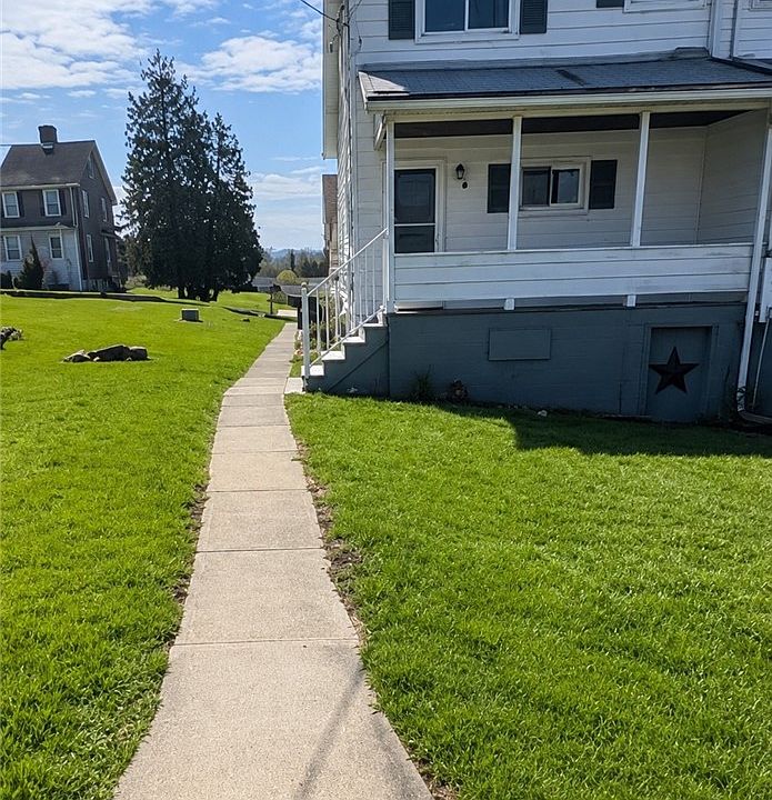 1st image of 5 1st St
