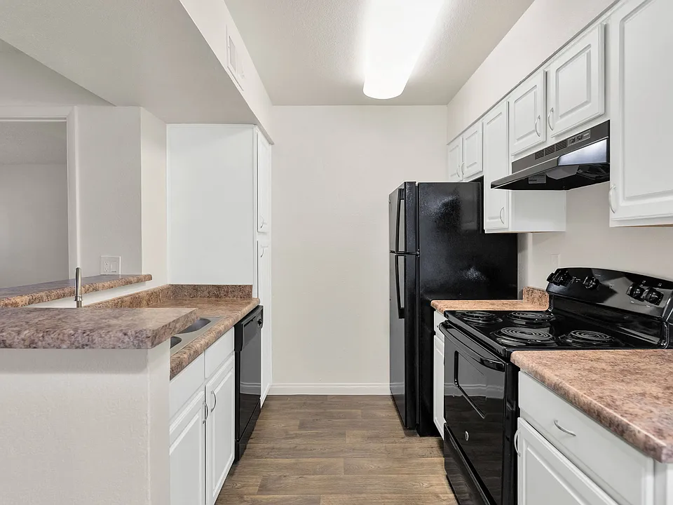 Urban Walk Apartments