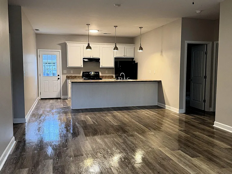 110 Blue Heron Dr #A — Photo 7