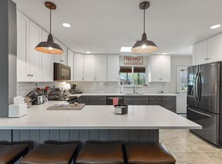 1219 Davis Rd, Granbury, TX 76049