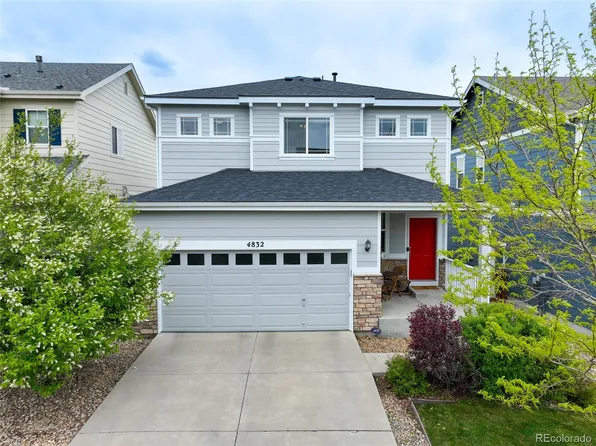 4832 S Picadilly Ct, Aurora, CO 80015