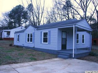 1013 Crestline Rd NW, Huntsville, AL 35816