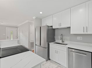 1502 Westway Dr, Charleston, SC 29412