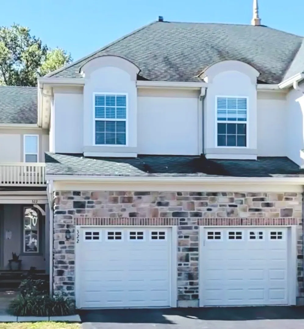 3 bed, 2.5 bath, 3000 sqft, $3,700 — Photo 3