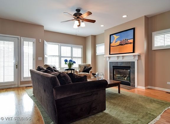 5th image of 163 N Larch Ave