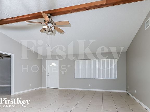 5th image of 650 NW Selvitz Rd