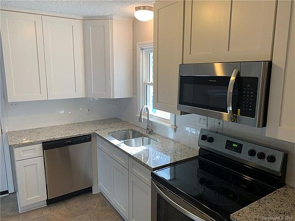 2nd image of 2512 Juniper Dr
