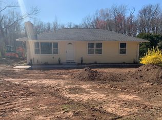 511 Atkins St, Middletown, CT 06457