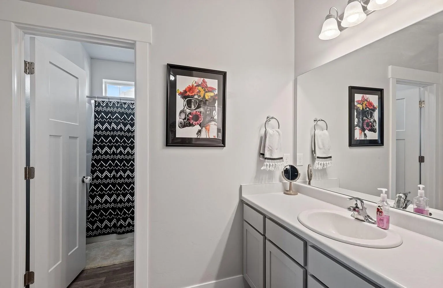 3 bed, 1272 sqft, $1,782 — Photo 4