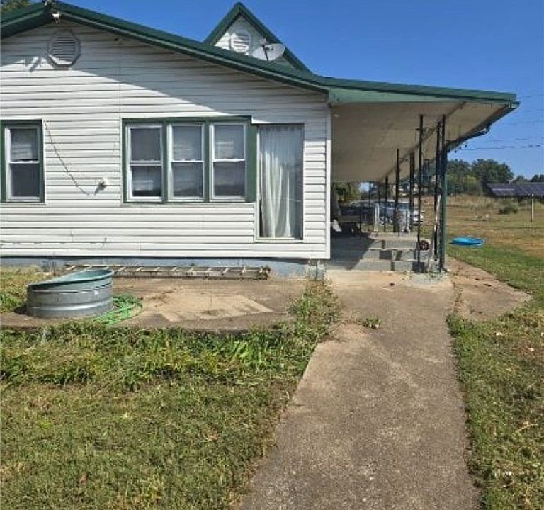 1st image of 20632 Seals Rd