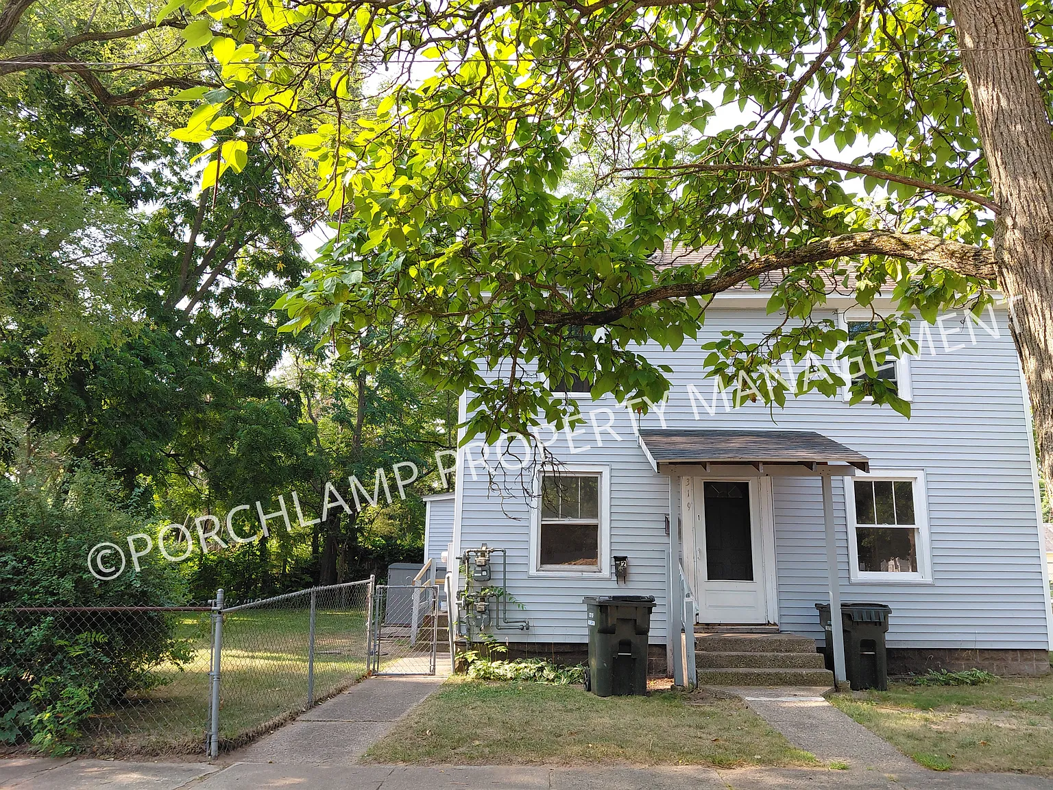 2 bed, 1138 sqft, $975 — Photo 1