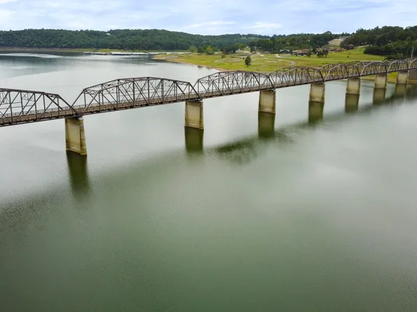 Eastwood Westwood And Crestwood Hls, Isabella, MO 65676