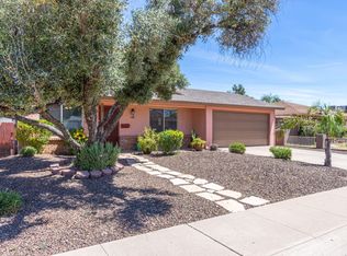 2334 E Poinsettia Dr, Phoenix, AZ 85028