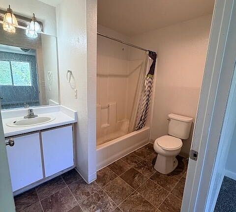 5th image of 30 Dion Ct APT 3