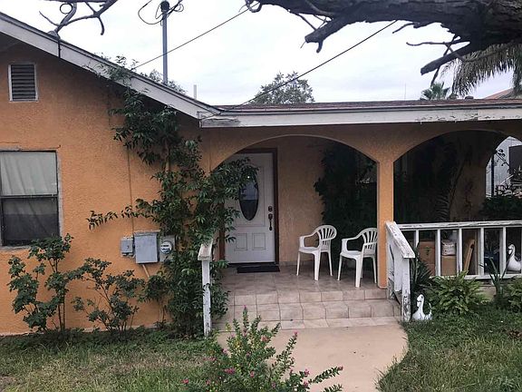 2nd image of 2904 S Malinche Ave