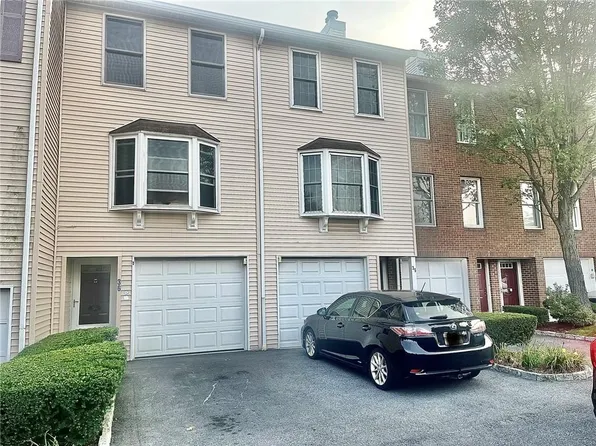 36 Washington Mews, Port Chester, NY 10573