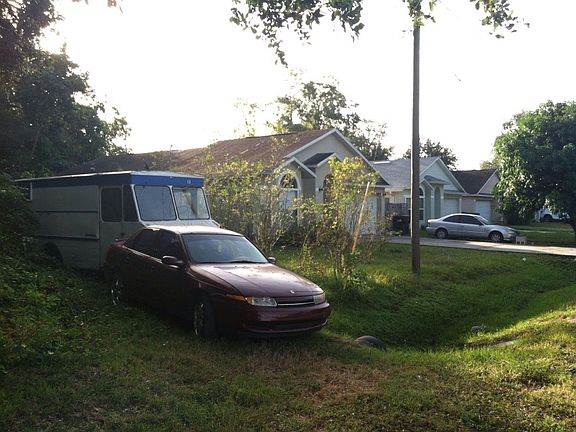 4th image of 9155 Avenue A