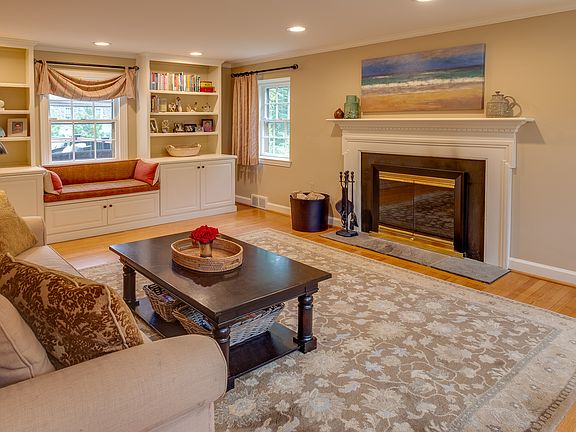 Living Room with Fireplace