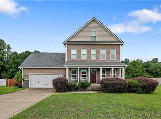 211 Red Oak Ct, Raeford, NC 28376