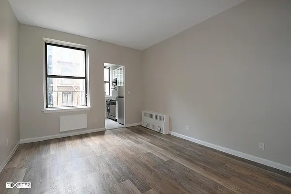 Rented by Citi Habitats | media 13