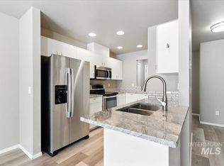 5518 S Adonis Pl, Boise, ID 83716