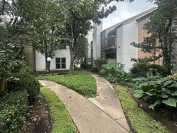 2nd image of 10047 Westpark Dr APT 73