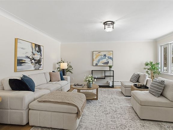 4th image of 79 Raymond Ave