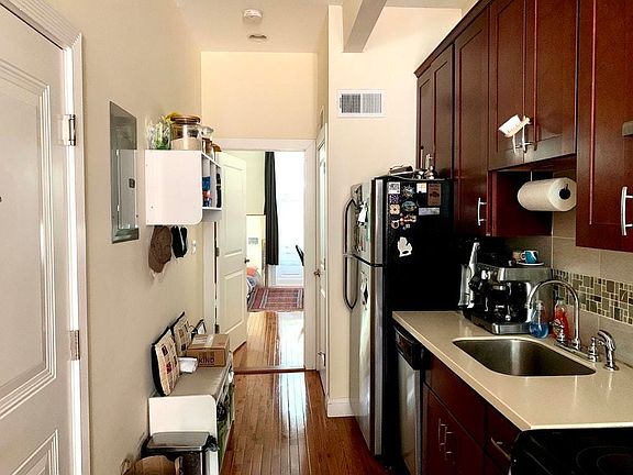 2nd image of 145 W 136th St APT 2