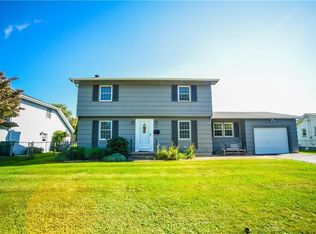 75 Kellwood Dr, Rochester, NY 14617