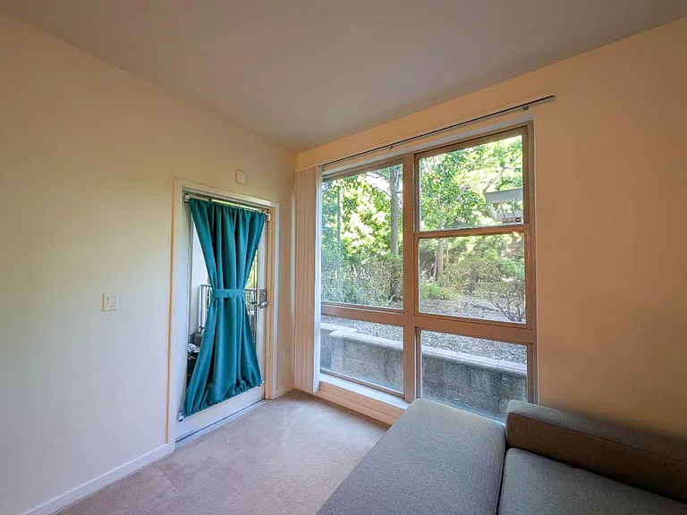 1488 El Camino Real #122 — Photo 7