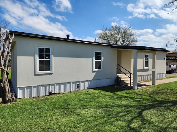 145 Lakeview Rd, Trophy Club, TX 76262