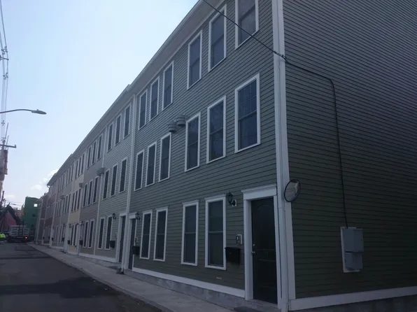 87 Dresser St, South Boston, MA 02127