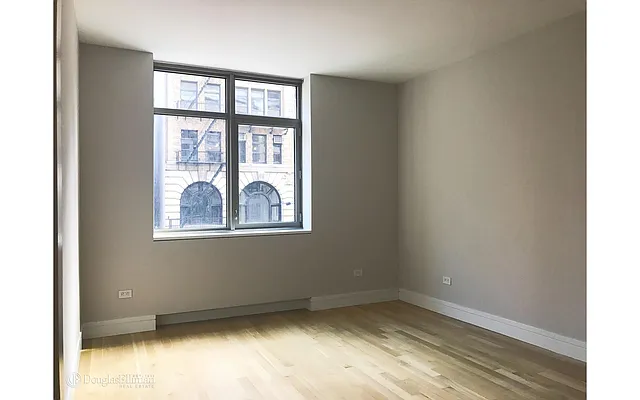 Rented by Douglas Elliman | media 38