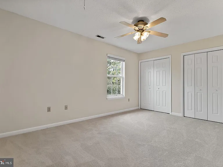 612 Emily Ln — Photo 8