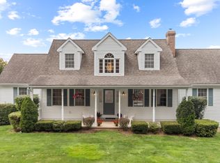 425 Chestnut Tree Hill Rd, Oxford, CT 06478