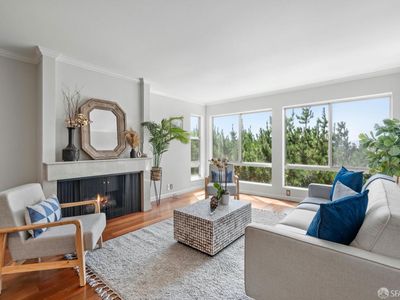 950 Duncan St APT 206E, San Francisco, CA, 94131