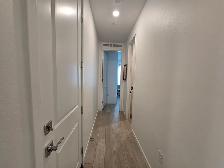 3336 Emerald Ln — Photo 16