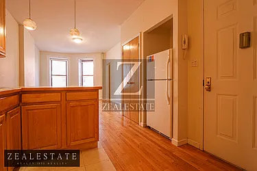 Rented by ZealEstate Group Inc