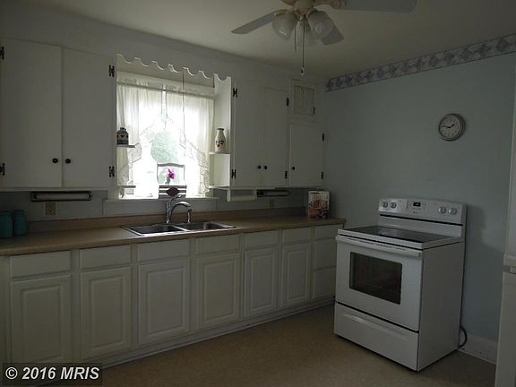 4th image of 311 College Ave