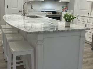 300 Gateway Dr #341, Surf City, NC 28445