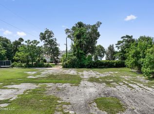 2nd St, Pass Christian, MS 39571
