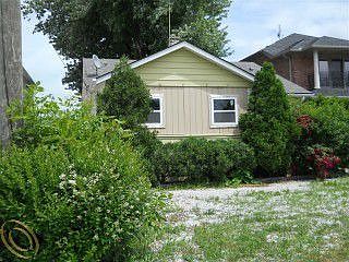 1st image of 29728 Jefferson Ave