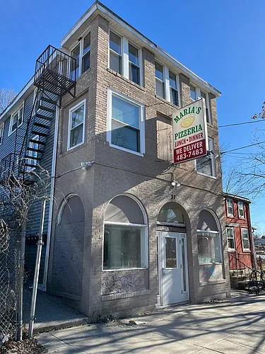 37 N Clinton St Photo 1