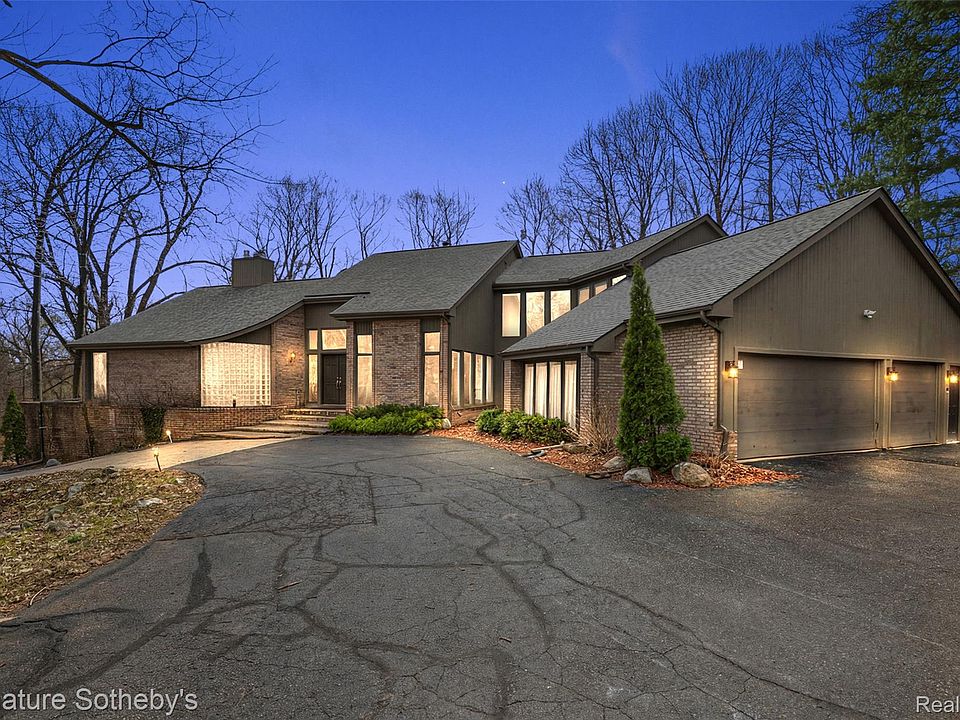 1st image of 4650 Lahser Rd