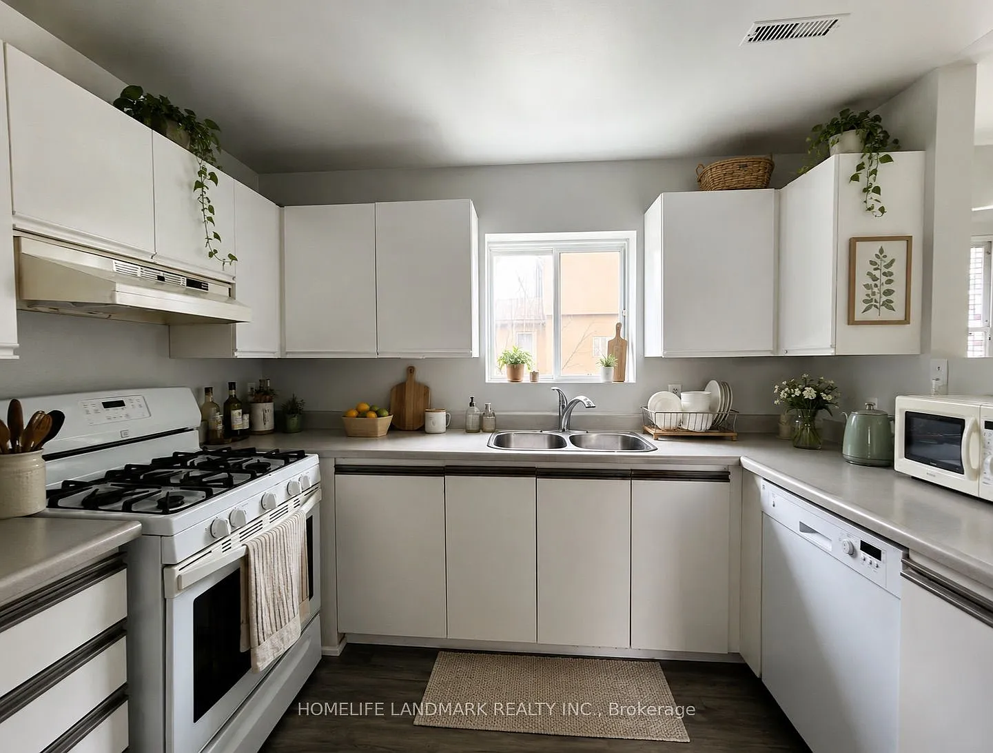 2 bed, $2,100 — Photo 3