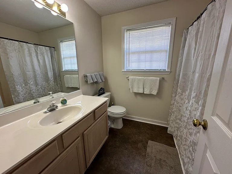 803 Ames Dr — Photo 17