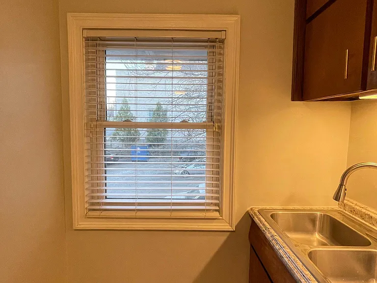 3668 Kingsboro Rd NE #10 — Photo 6