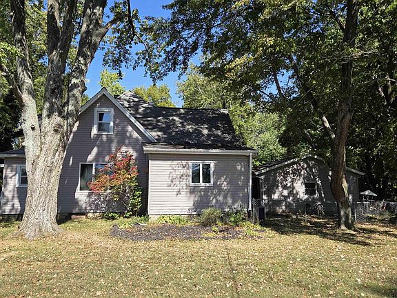 2nd image of 1110 State Road 257