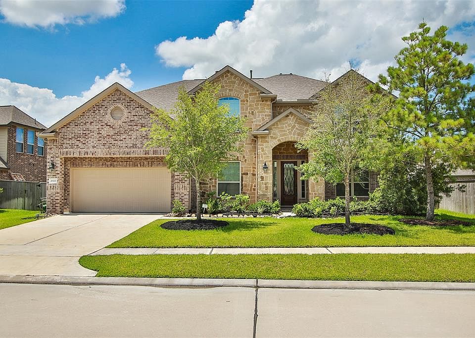 1st image of 20227 Overland Hills Ln